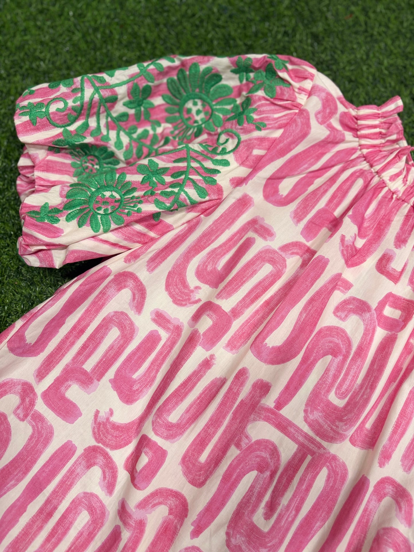 Mindy Abstract Top
