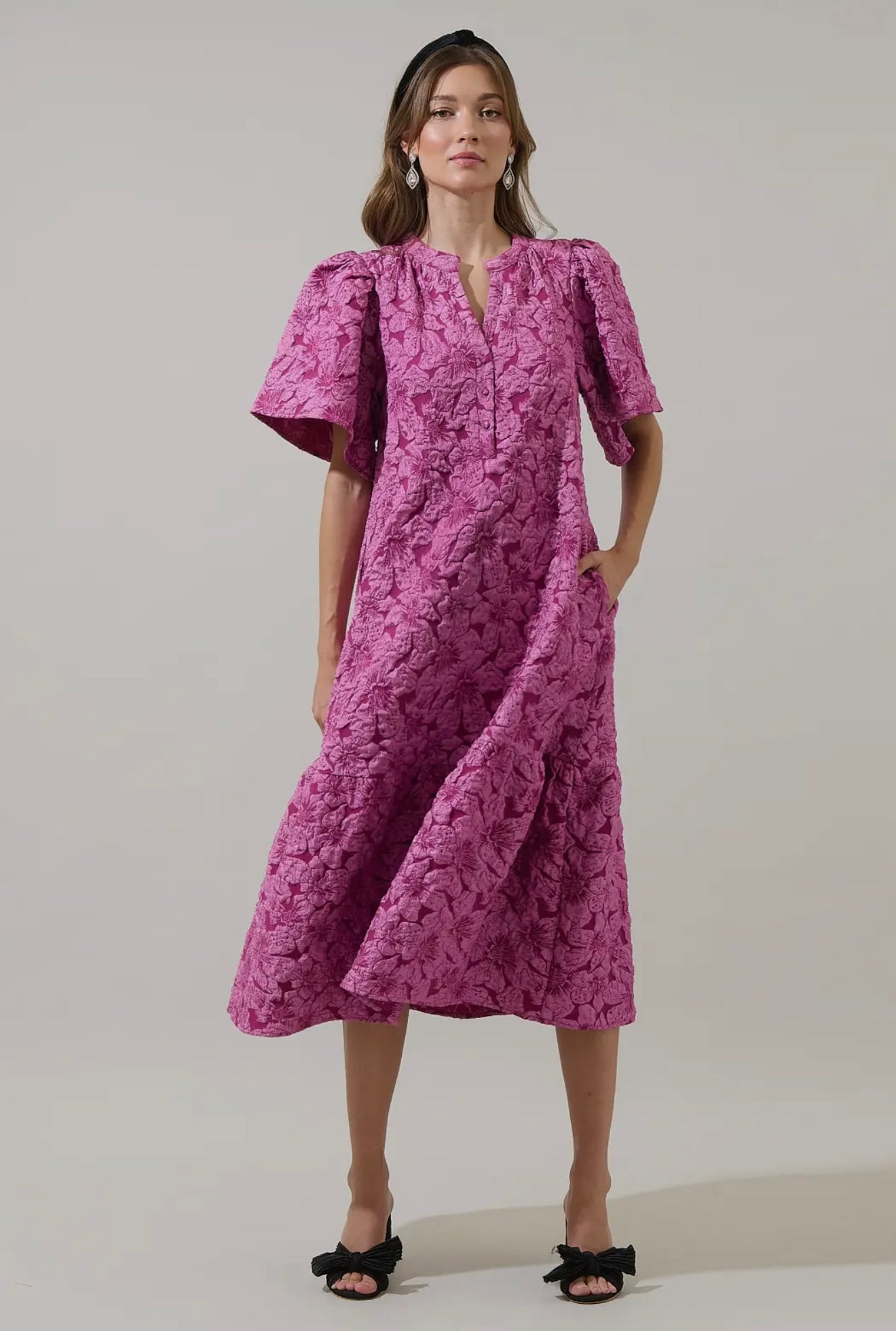 Arielle Jacquard Floral Ely Midi Dress