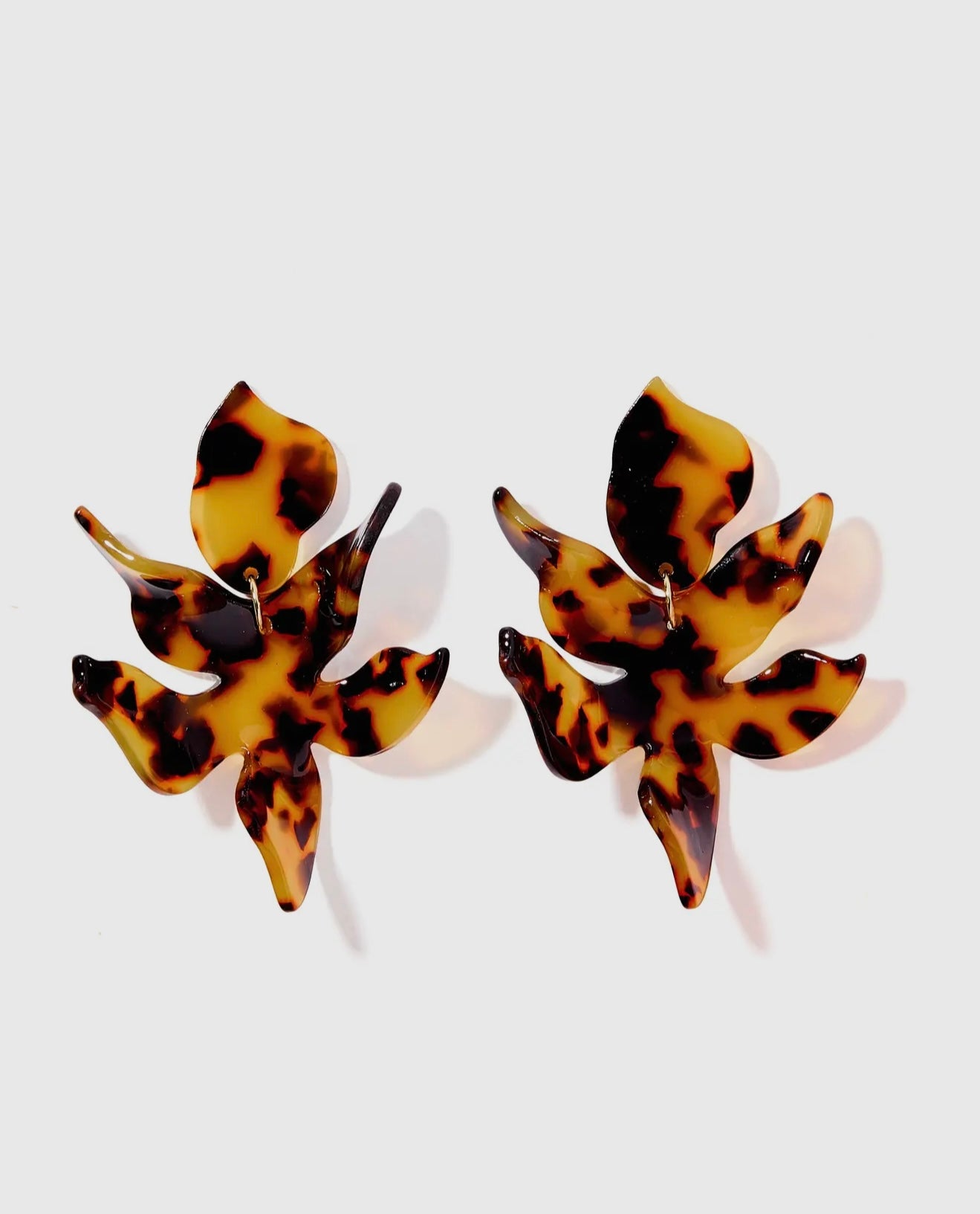 Flora Earrings- Brown Tortoise