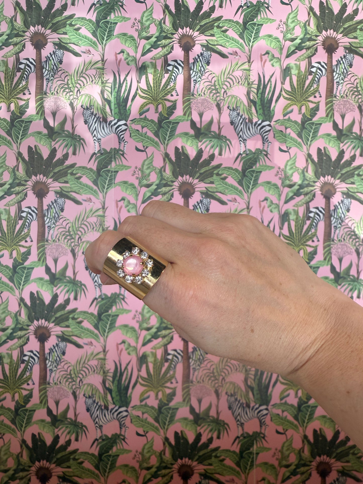 TOVA- Vida Ring Pink