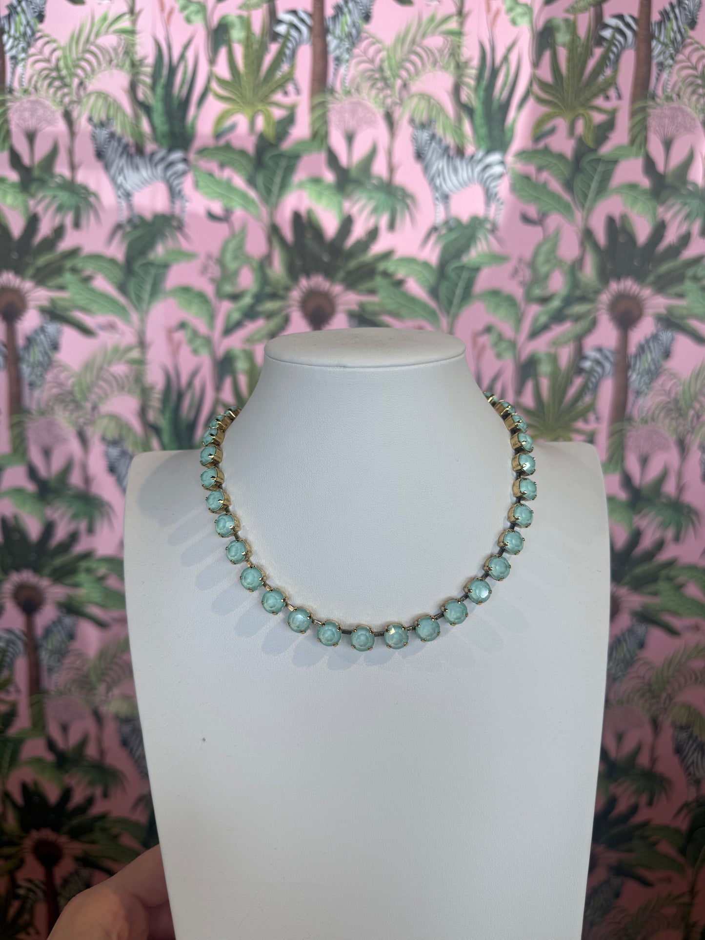 TOVA- Oakland Necklace Mint Matte