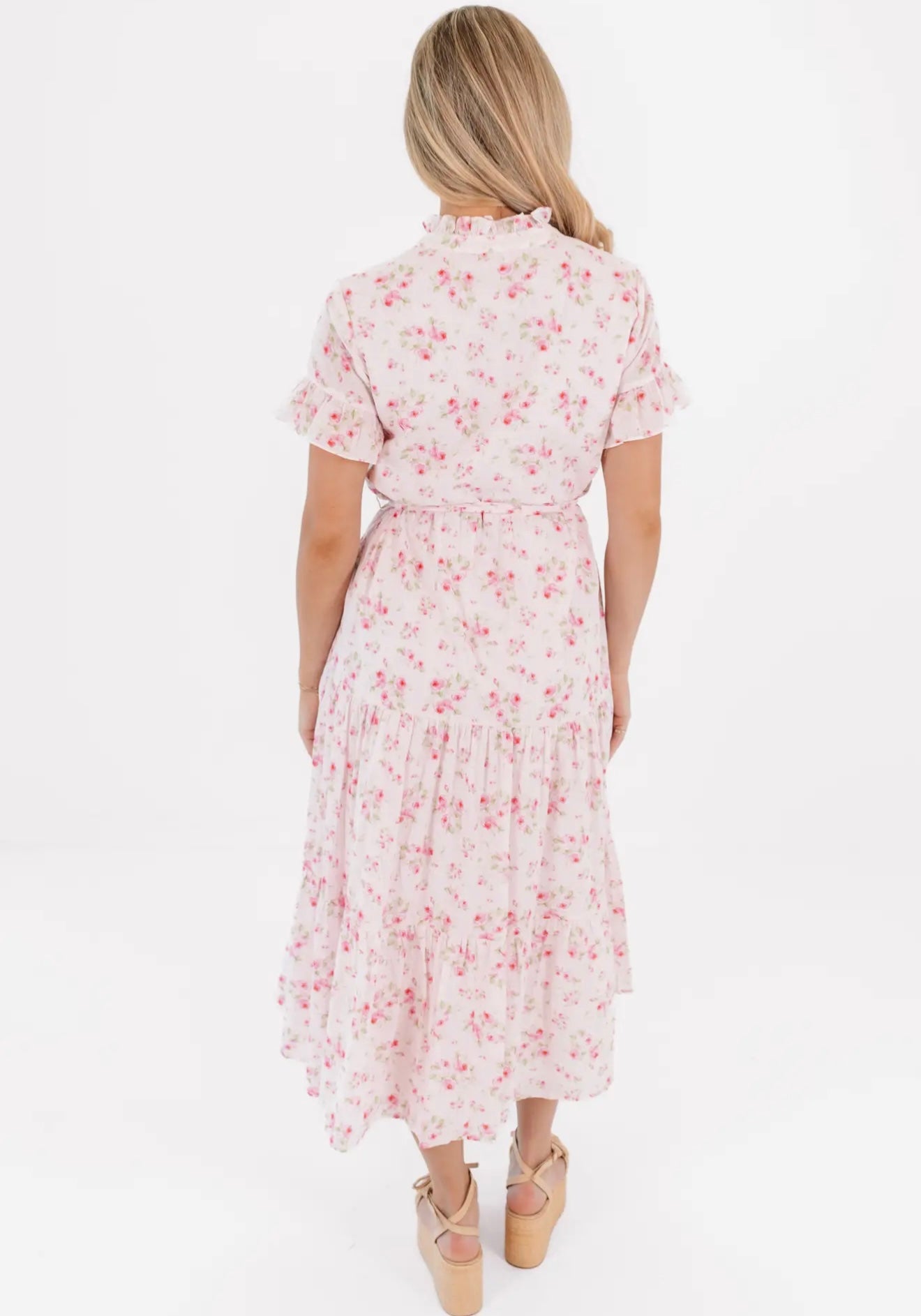 The Ellie Button Up Midi Dress - Pink
Floral Ruffle