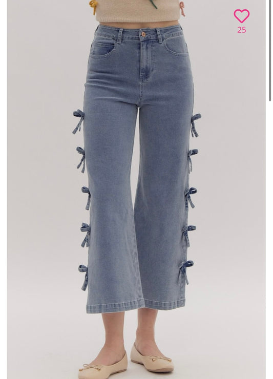 Cropped Mid-Rise Denim Jeans