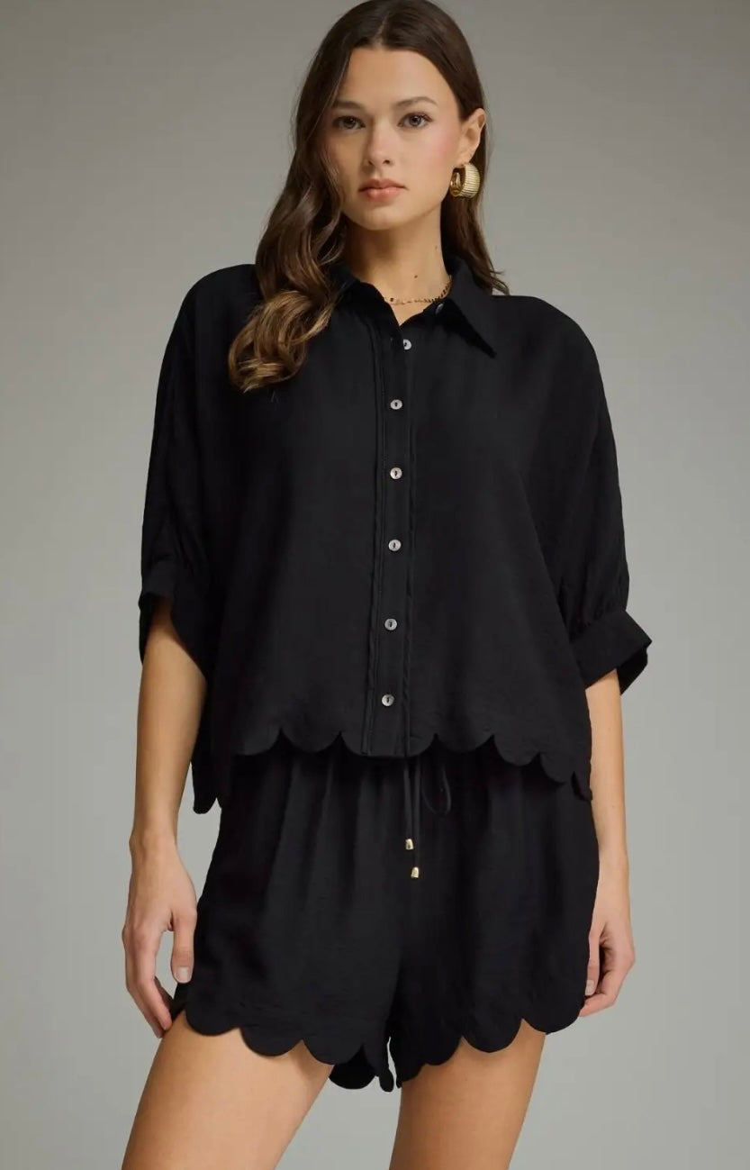 Scalloped Sophie Top- Black