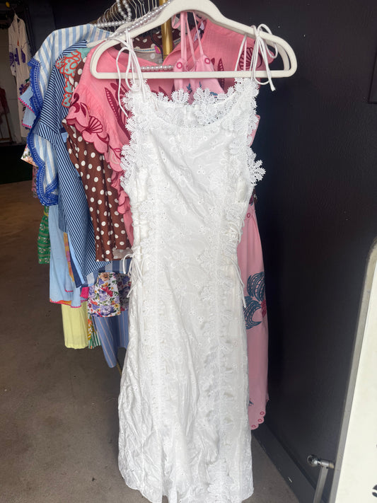 White Eyelet Lace Daisy dress